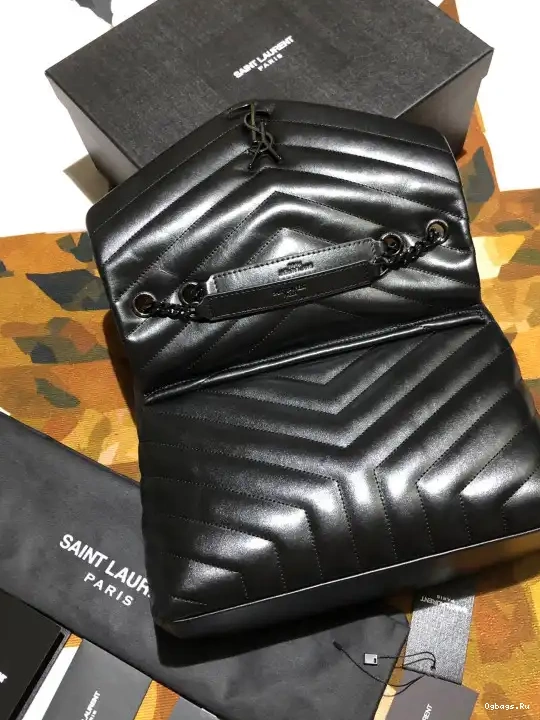 YSL MEDIUM LOULOU 0509